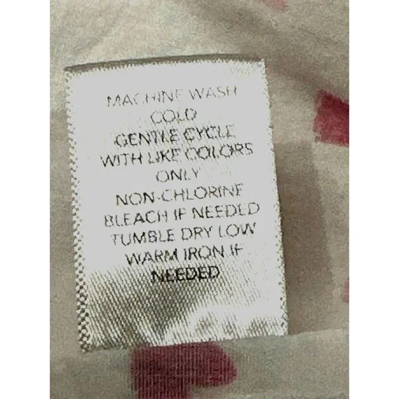 Christopher & Banks Petite Medium White Button Up Shirt Pink Red Heart Print Top - Picture 8 of 10